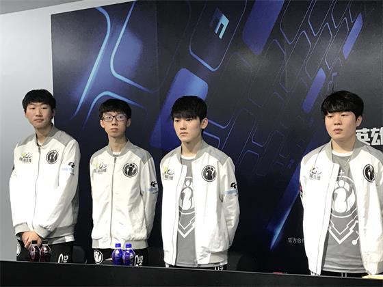 瓦尔迪因其 瓦尔迪因其