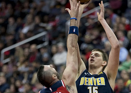 潜在影响与 潜在影响与